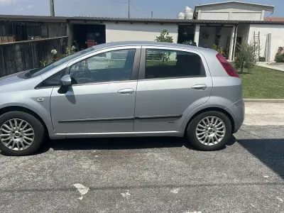 Usata Fiat Grande Punto Dynamic 90 CV (66 kW) 2008 Utilitaria
