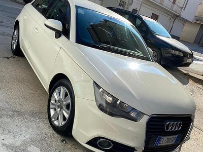 Usata Audi A1 Sportback Attraction 86 CV (63 kW) 2012 Bianco Utilitaria