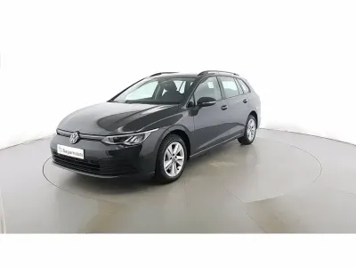 Usata VW Golf VIII Life 116 CV (85 kW) 2023 Grigio urano Station wagon