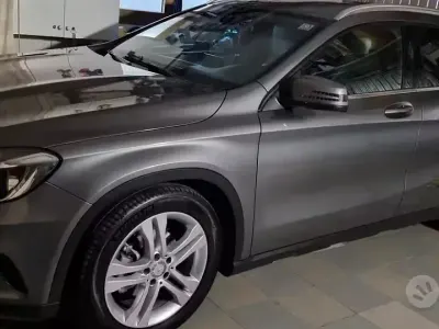 Usata Mercedes GLA200 122 CV (89 kW) 2016 Grigio SUV