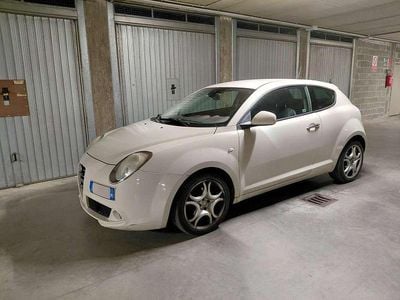 Usata Alfa Romeo MiTo Distinctive 120 CV (88 kW) 2009 Bianco Utilitaria