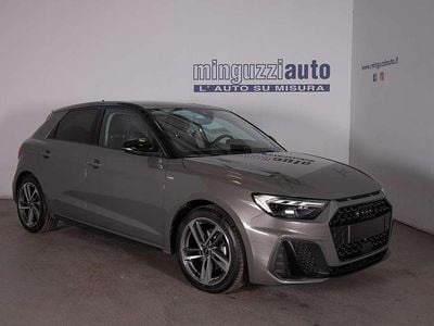 Usata Audi A1 Sportback S-Line 116 CV (85 kW) 2025 Grigio chronos tetto nero Utilitaria