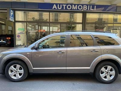 Usata Fiat Freemont Urban 170 CV (125 kW) 2012 Grigio SUV