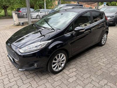 Usata Ford Fiesta Titanium 95 CV (69 kW) 2015 Nero Utilitaria