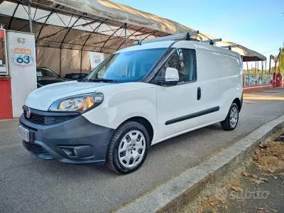 Usata Fiat Doblò 120 CV (88 kW) 2019 Bianco Monovolume