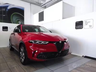 Nuova Alfa Romeo Tonale Veloce 160 CV (117 kW) 2025 Rosso SUV