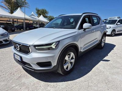Usata Volvo XC40 Business Edition 150 CV (110 kW) 2019 Grigio SUV