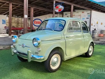 Usata Fiat 500 15 CV (11 kW) 1950 Verde Cabrio