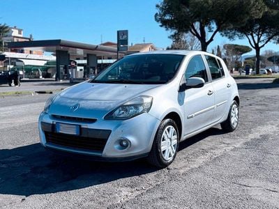 Usata Renault Clio II 75 CV (55 kW) 2009 Grigio Berlina
