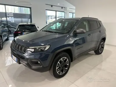 Usata Jeep Compass Trailhawk 179 CV (131 kW) 2021 Blu SUV