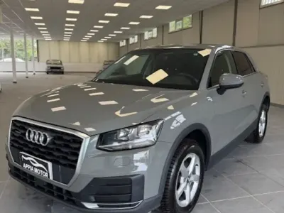 Gebraucht Audi Q2 150 PS (110 kW) 2019 Grau SUV