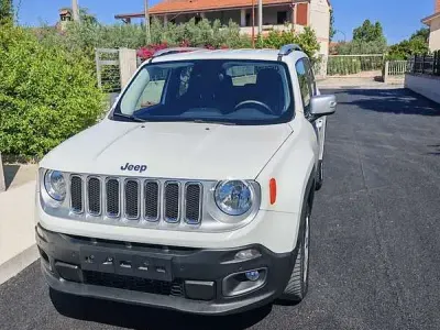 Usata Jeep Renegade Limited 140 CV (102 kW) 2017 SUV