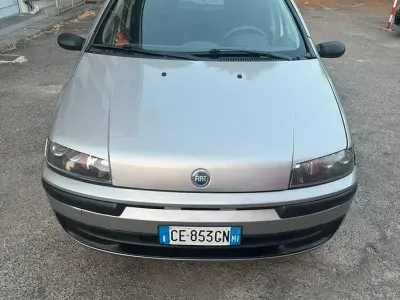 Usata Fiat Punto 60 CV (44 kW) 2003 Grigio Utilitaria