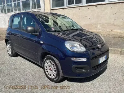 Occasion Fiat Panda Pop 69 ch (50 kW) 2020 Bleue Citadine