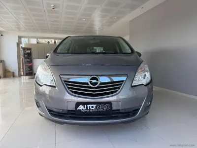 Usata Opel Meriva Cosmo 120 CV (88 kW) 2012 Grigio Monovolume