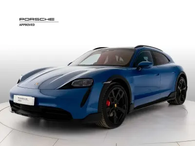 Usata Porsche Taycan Cross Turismo 139 kW (190 CV) 2021 Blu nettuno Station wagon