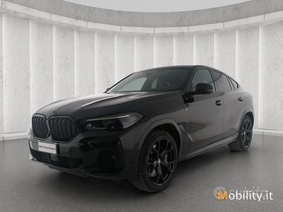 Usata BMW X6 M50 530 CV (389 kW) 2022 Nero SUV