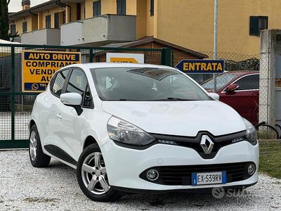 Usata Renault Clio IV 75 CV (55 kW) 2015 Bianco Berlina