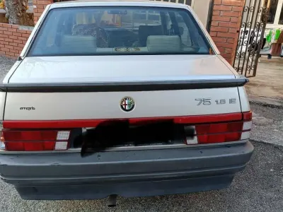 Käytetty Alfa Romeo 75 120 HP (88 kW) 1989 Sedan
