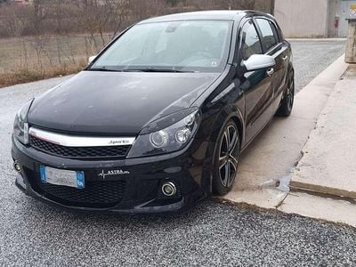 Usata Opel Astra Cosmo 101 CV (74 kW) 2004 Berlina