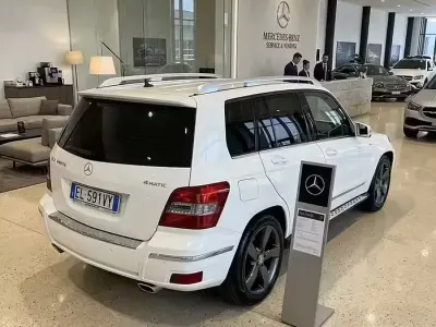 Gebraucht Mercedes GLK220 Premium 170 PS (125 kW) 2012 Weiß SUV