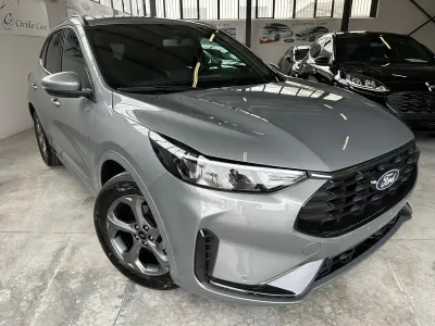 Nuova Ford Kuga ST-Line 179 CV (131 kW) 2026 Grigio SUV