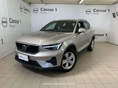 Usata Volvo XC40 Core 129 CV (94 kW) 2023 Grigio SUV
