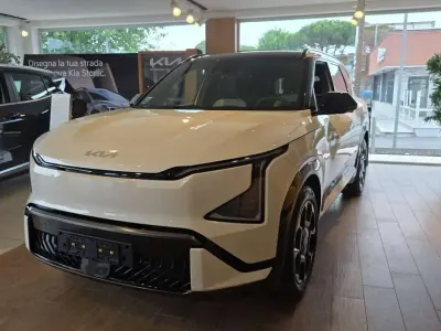 Nuova Kia EV5 GT-Line 160 kW (218 CV) 2026 Bianco perla SUV
