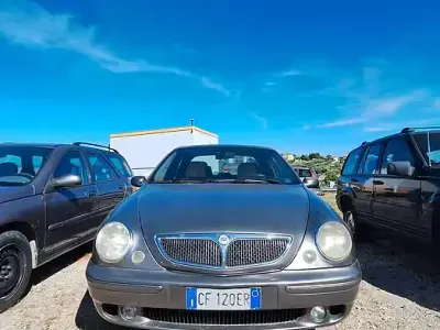 Usata Lancia Lybra