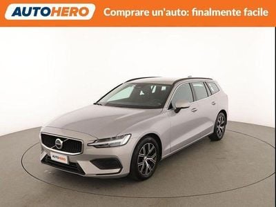 Usata Volvo V60 Core 197 CV (144 kW) 2023 Argento Station wagon