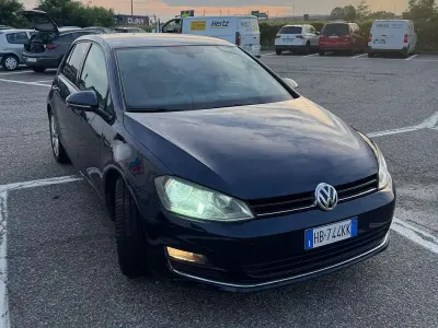 Usata VW Golf VII Highline 105 CV (77 kW) 2013 Blu/azzurro Berlina