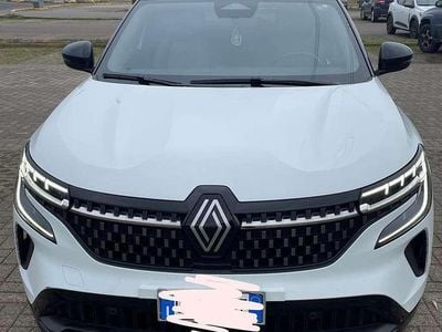 Usata Renault Austral Techno 158 CV (116 kW) 2023 Bianco SUV