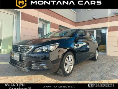 Usata Peugeot 308 Active 131 CV (96 kW) 2020 Nero perla metallizzato Station wagon