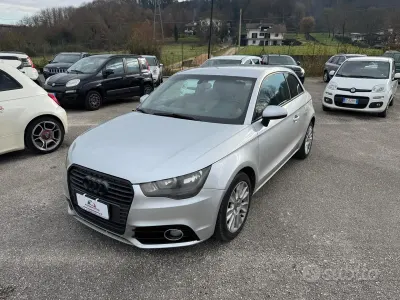Usata Audi A1 Ambition 105 CV (77 kW) 2011 Grigio Utilitaria