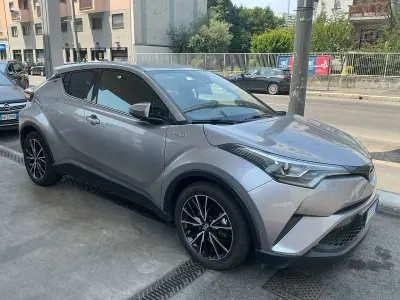 Usata Toyota C-HR