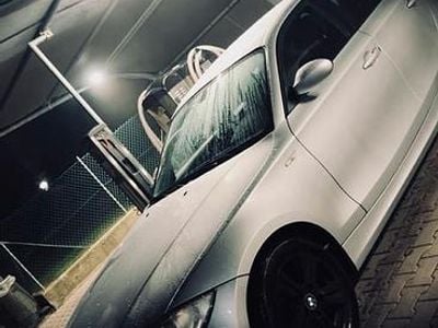 Usata BMW 118 143 CV (105 kW) 2007 Grigio Utilitaria