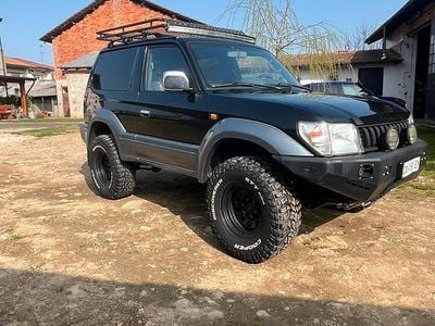 Usado Toyota Land Cruiser 125 CV (91 kW) 1999 Negro SUV