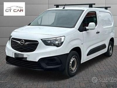 Usata Opel Combo Edition 102 CV (75 kW) 2021 Bianco Berlina