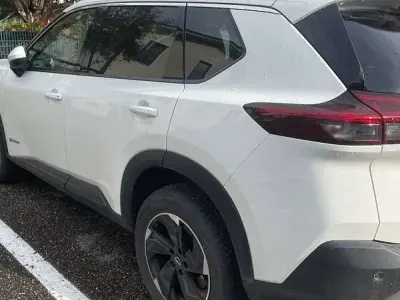 Usata Nissan X-Trail N-Connecta 204 CV (150 kW) 2025 Bianco SUV