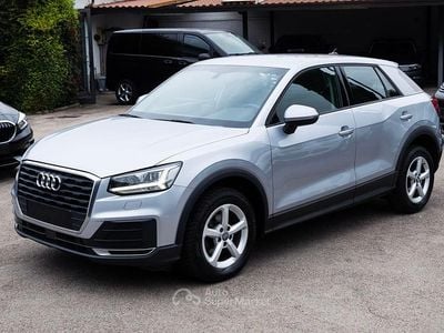 Usata Audi Q2 Business 116 CV (85 kW) 2019 Argento SUV