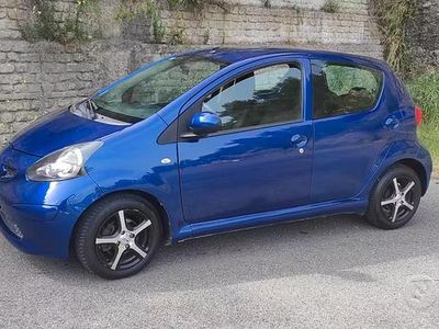 Brugt Toyota Aygo 67 HK (49 kW) 2008 Blå Hatchback