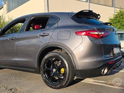 Usata Alfa Romeo Stelvio Executive 280 CV (205 kW) 2019 Grigio SUV