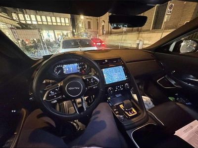 Usata Jaguar E-Pace R-Dynamic 163 CV (119 kW) 2022 Nero SUV