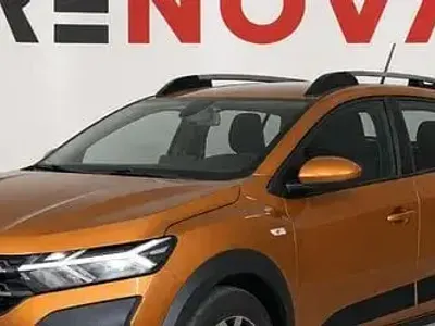 Usata Dacia Sandero Comfort 101 CV (74 kW) 2021 Bianco Utilitaria