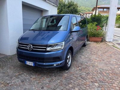 VW Caravelle