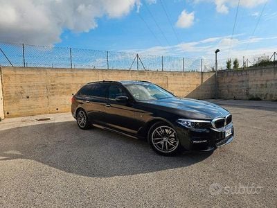 Usata BMW 520 M Sport 190 CV (139 kW) 2017 Blu/azzurro Station wagon