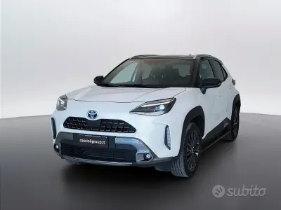 Usata Toyota Yaris Cross 116 CV (85 kW) 2021 Bianco SUV