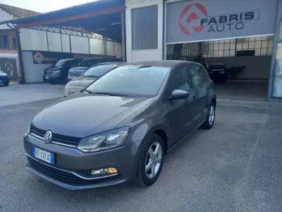 Usata VW Polo Comfortline 75 CV (55 kW) 2016 Grigio Berlina