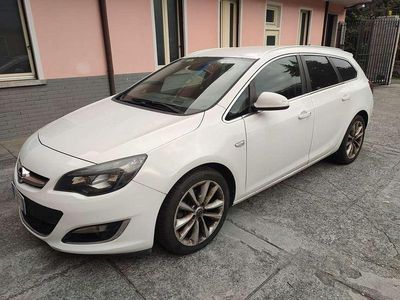 Usata Opel Astra 110 CV (80 kW) 2015 Station wagon
