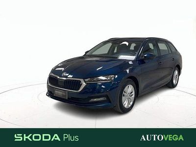 Usata Skoda Octavia Executive 150 CV (110 kW) 2023 Blu / pastello Station wagon